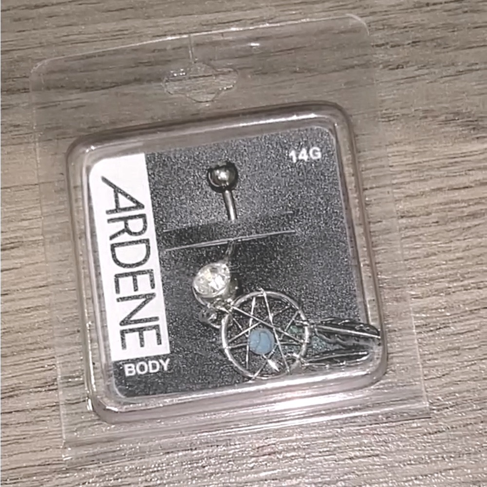 6/$25! Ardene belly ring with turquoise dream catcher hanging piece